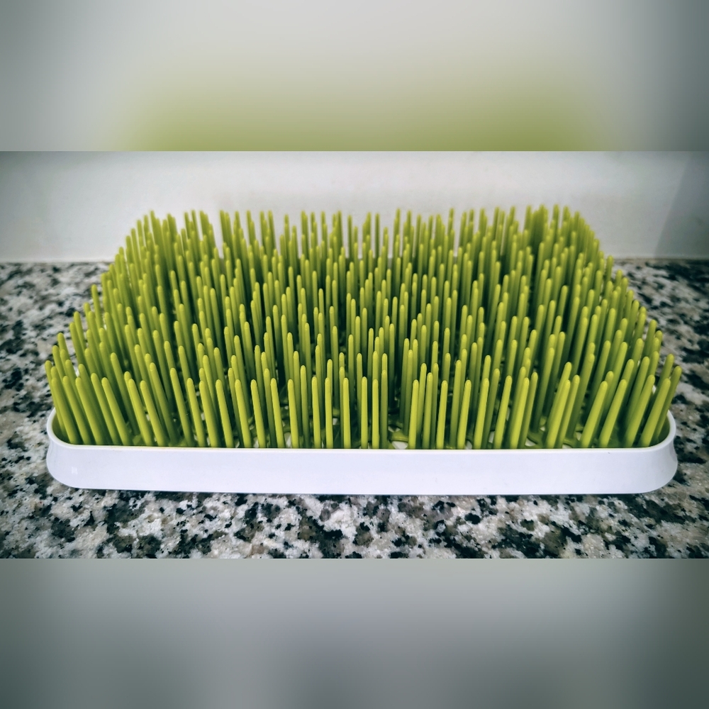 ✨2/$25✨Boon Lawn Countertop Drying Rack - Picture 3 of 4